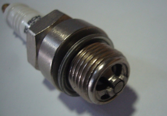 Mua Champion RB75N Dòng máy phát điện Bugi công nghiệp R1B12-77 sản xuất trực tuyến