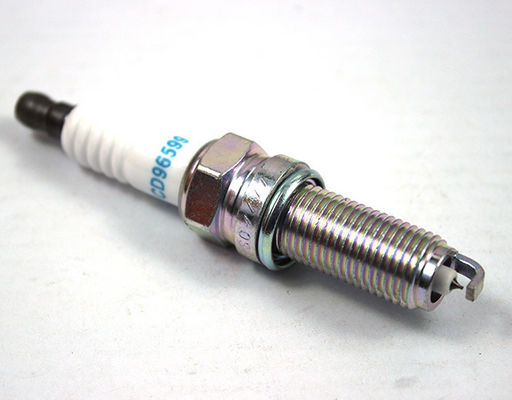 Dụng cụ cắt bằng hợp kim niken Bugi Bugi Bugi Bpr6hs E6rtc
