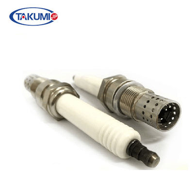 TS 16949 Bugi động cơ R10p3 với điện cực lõi đồng